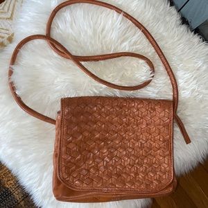 Day & Mood Womens Nova Woven Crossbody Bag